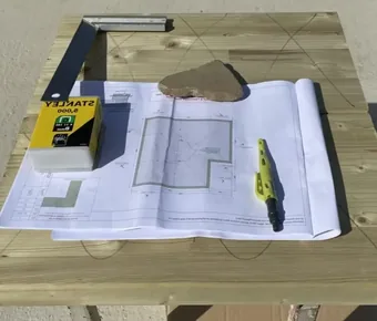 Plan et étude de projet sur un établi
