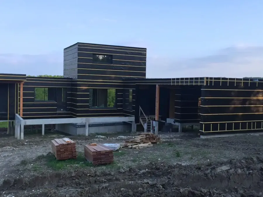 Maison passive à ossature bois en cours de construction