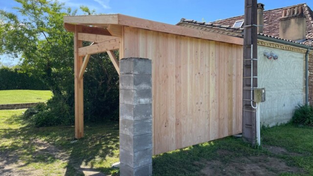Appentis bois à Prigonrieux
