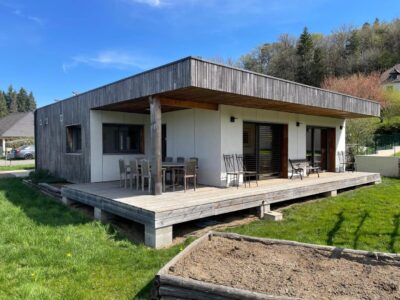 Maison en Corrèze - Vue avec terrasse