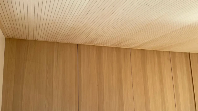 Finition intérieures en panneaux bois